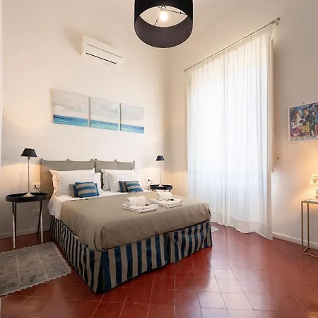Historic Suite A Few Steps From Duomo *